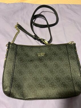 Guess purse